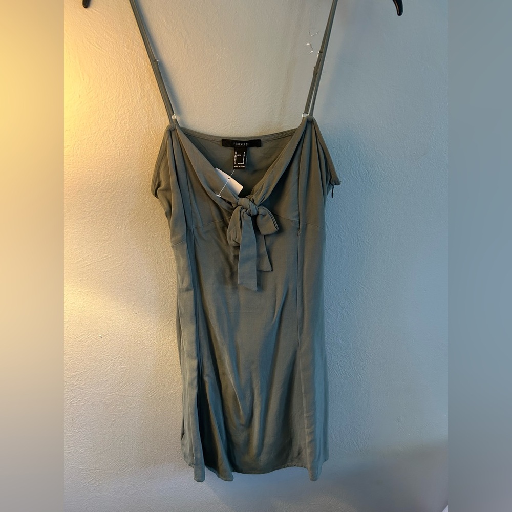 Forever 21 Olive Sage Tie-Front Midi Dress